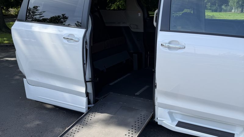 2020 Toyota Sienna